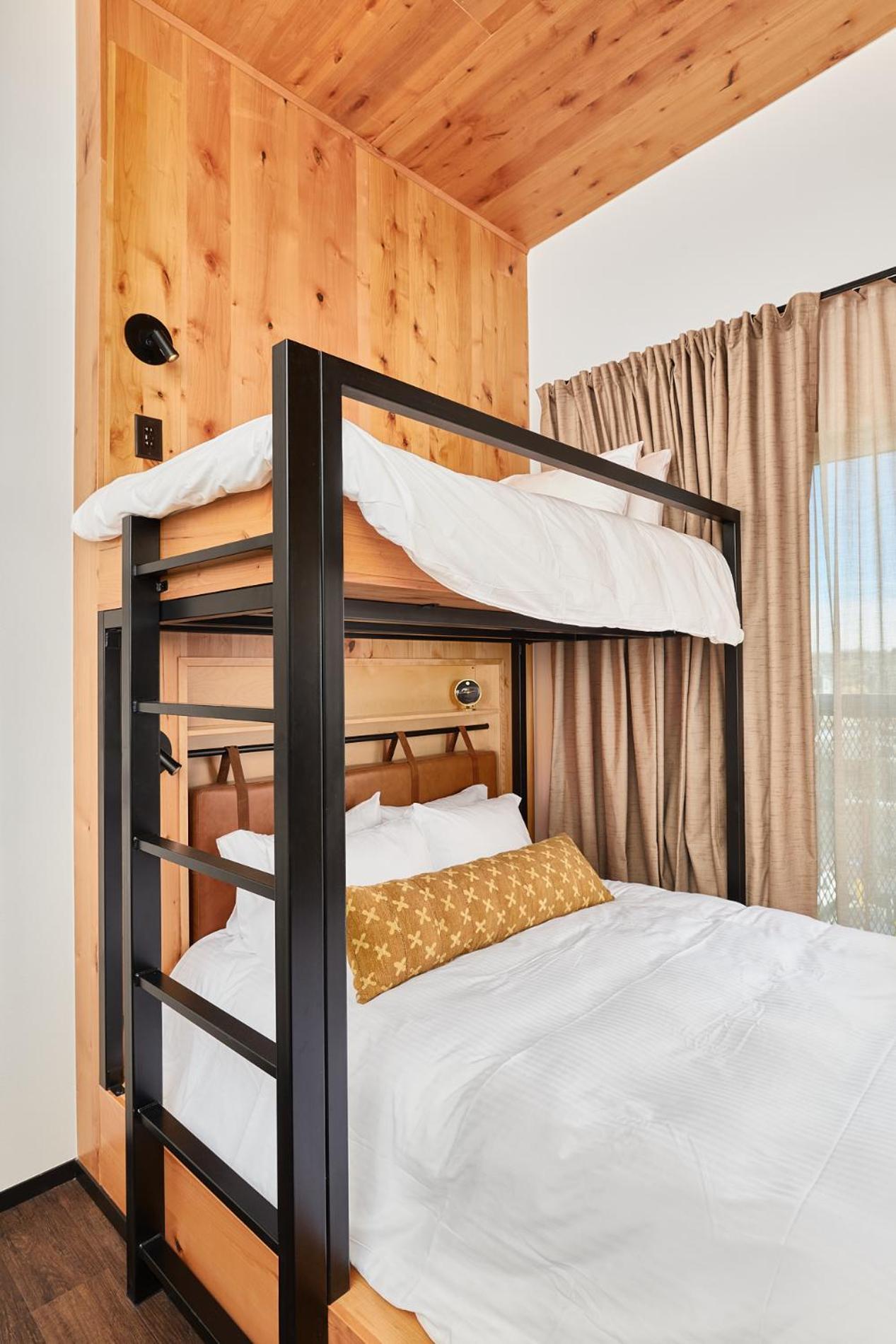 Hotel Kinship Landing Colorado Springs Zimmer foto